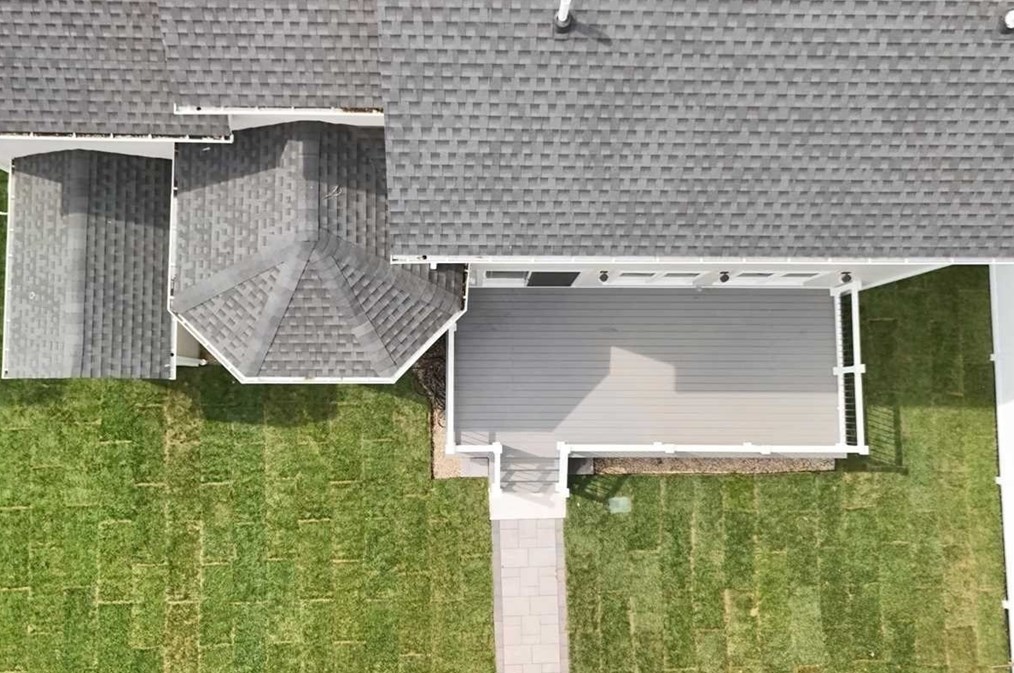 235 Lk Ave, Worcester MA 01604-5824 exterior