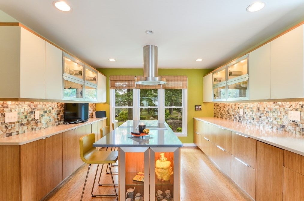 57 Alice St, Dartmouth MA 02747-1915 exterior