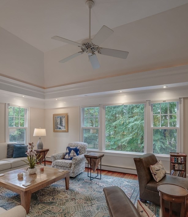 5 Stone Row Ln, Georgetown MA 01833-1242 exterior