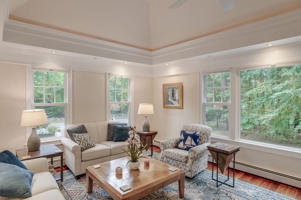 5 Stone Row Ln, Georgetown MA 01833-1242 exterior