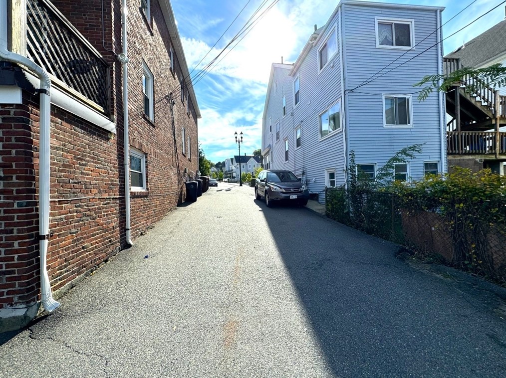 810 Broadway, Everett MA  02149-3026 exterior