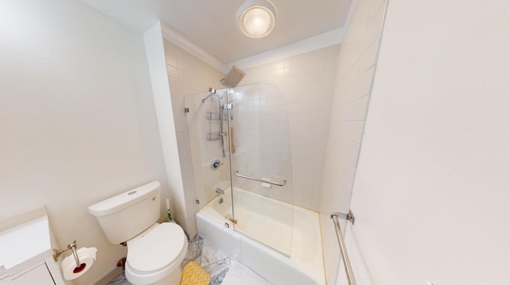 216 Summit Ave, Brookline MA  02446-2300 exterior