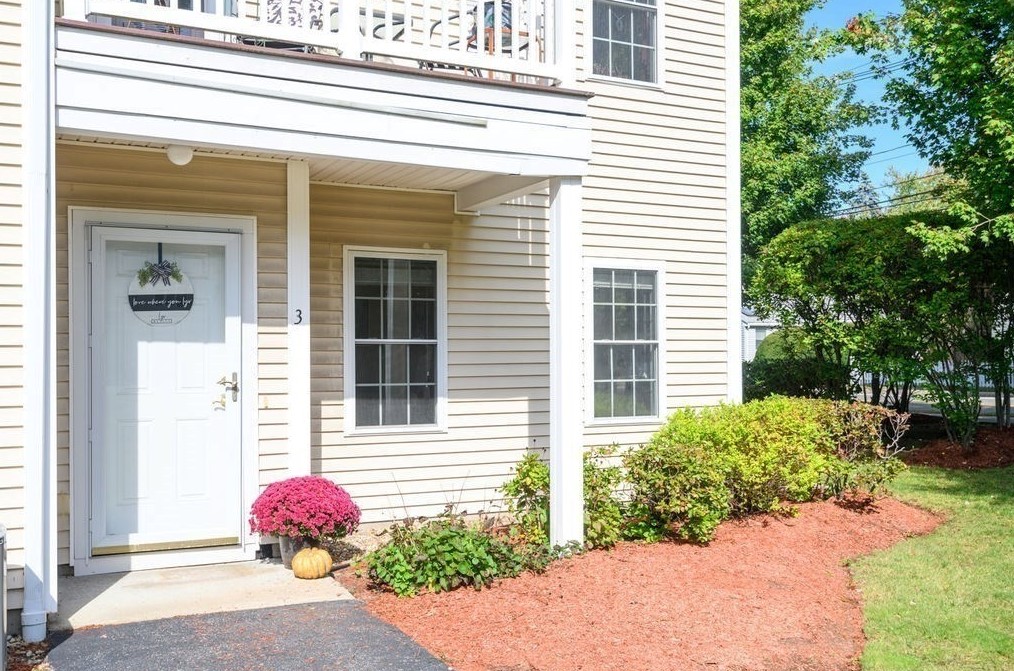 243 Salem St, Reading MA  01867-2681 exterior