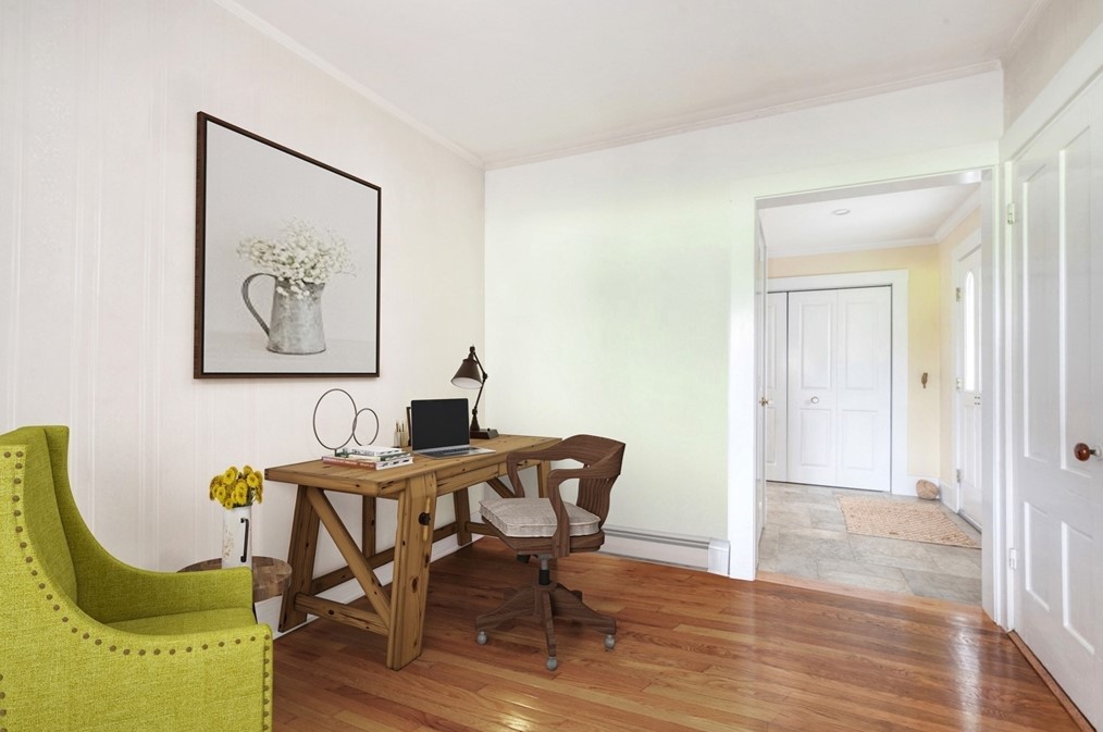 302 Pleasant St, Weymouth MA 02190-2621 exterior