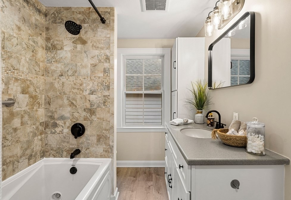 755 Merrimack St, Lowell MA 01852-5903 exterior