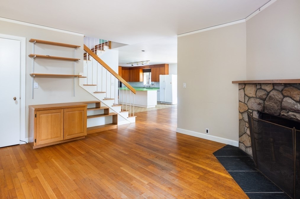 855 Concord Ave, Belmont MA 02478-4041 exterior