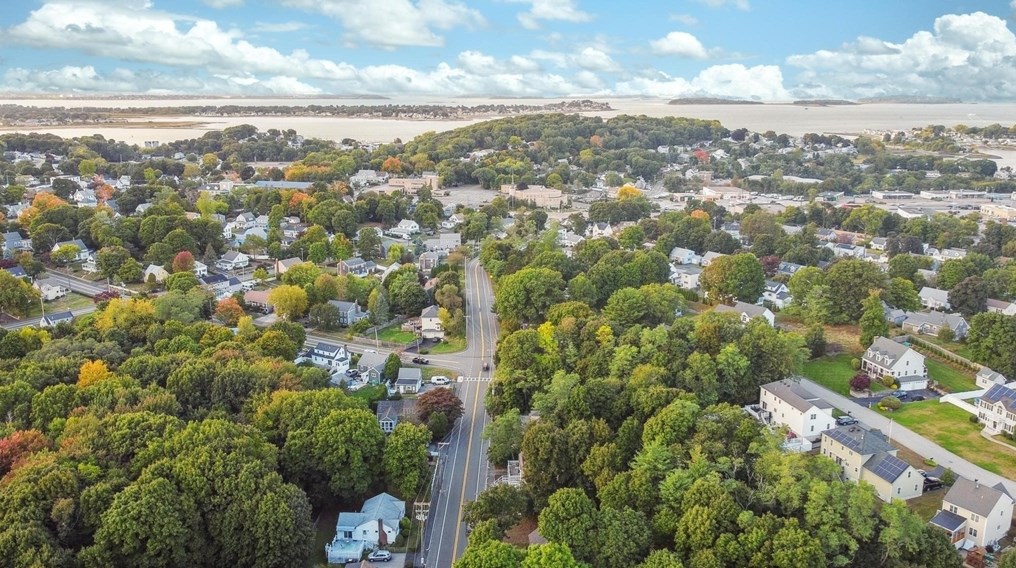 124 Grn St, Weymouth MA 02191-2009 exterior