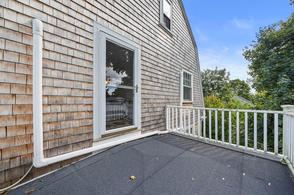 75 Greenleaf St, Quincy MA  02169-4429 exterior