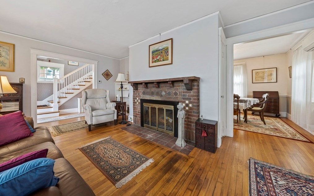 75 Greenleaf St, Quincy MA  02169-4429 exterior