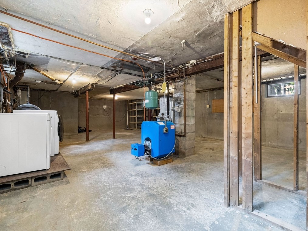 111 Fairmont St, Arlington MA 02474-8718 exterior