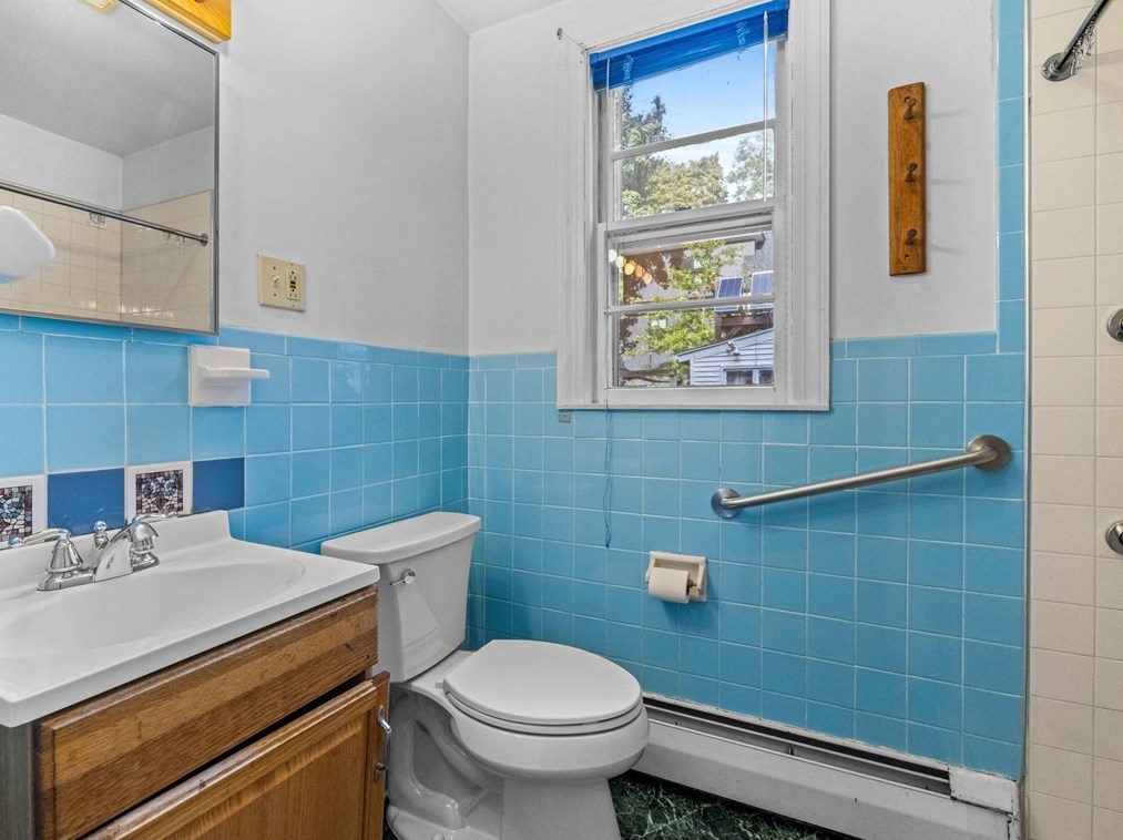 111 Fairmont St, Arlington MA 02474-8718 exterior