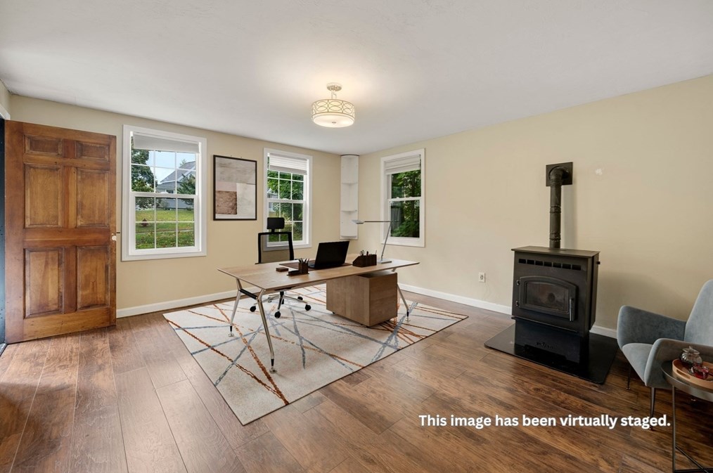 175 Plymouth St, Carver MA  02330-1002 exterior