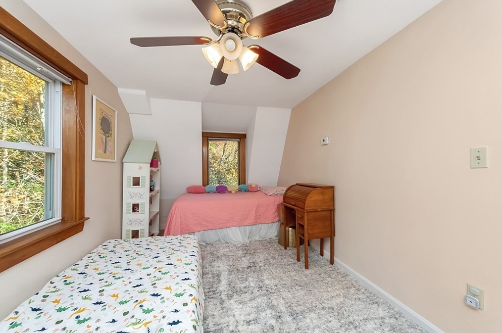 2677 Main St, Lancaster MA 01523-2327 exterior