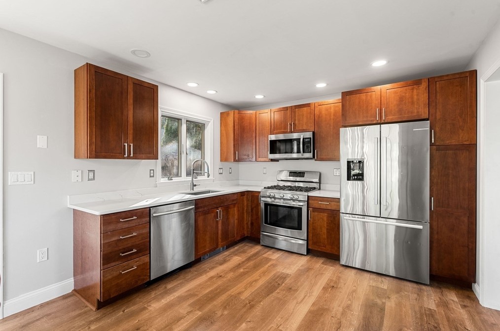 3 Pingry Way, Ayer MA 01432-1774 exterior