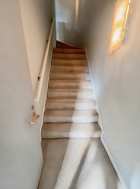 10 Rogers St, Cambridge MA  02142-1246 exterior