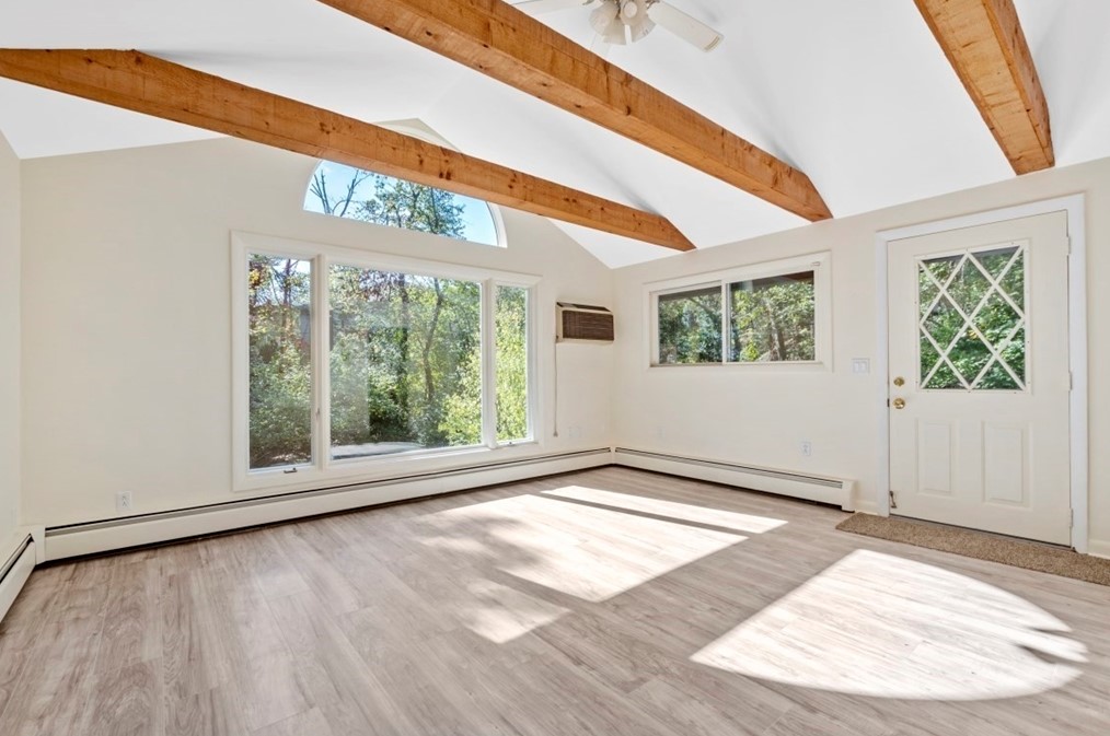 1704 Trapelo Rd, Waltham MA 02452-6363 exterior