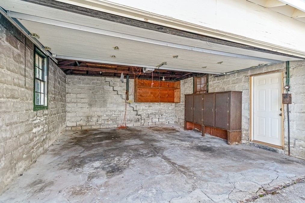 1011 Massachusetts Ave, Arlington MA 02476-4310 exterior