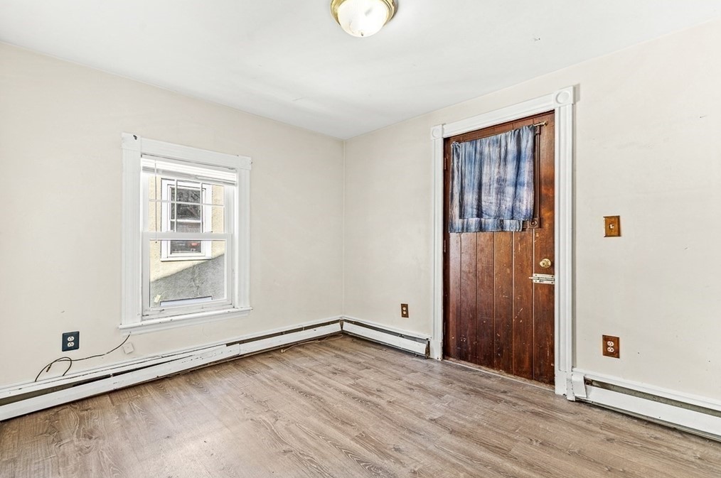 1011 Massachusetts Ave, Arlington MA 02476-4310 exterior