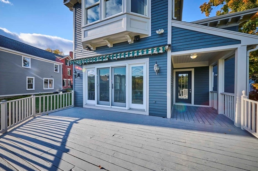 97 Riv Rd, Merrimac MA 01860-2319 exterior