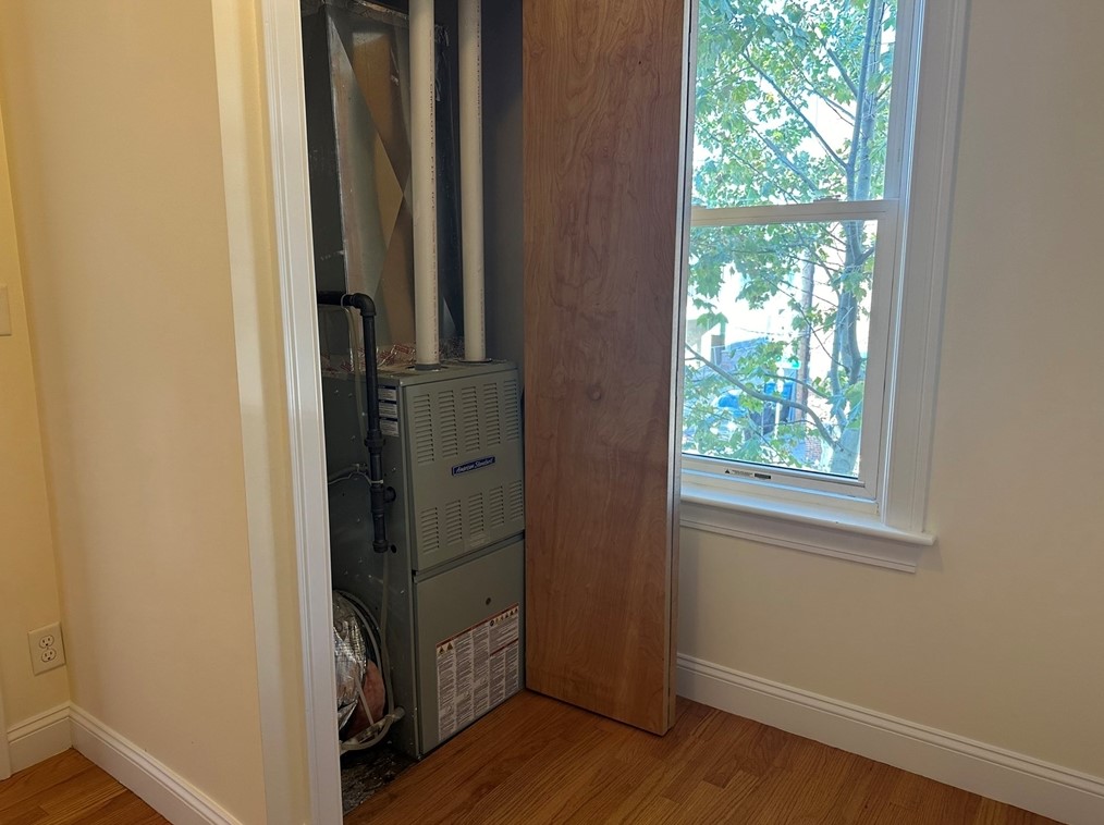 724 Cambridge St, Cambridge MA 02141-1401 exterior