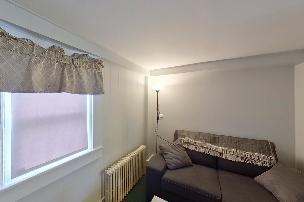 58 Main St, Fairhaven MA 02719-3329 exterior