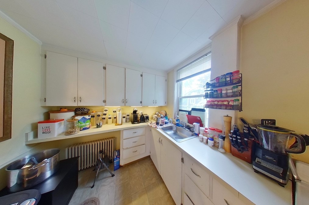 58 Main St, Fairhaven MA 02719-3329 exterior