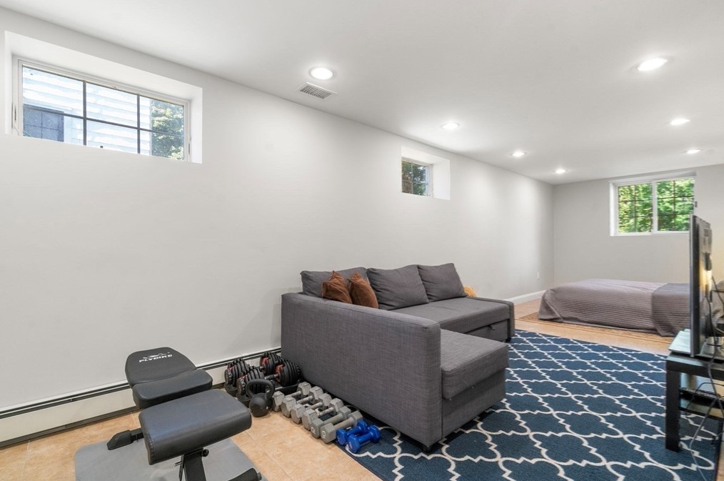 149 Jackson St, Newton MA 02459-2511 exterior