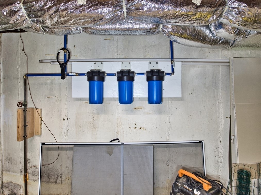 99 Alpha St, Dartmouth MA 02747-4005 exterior