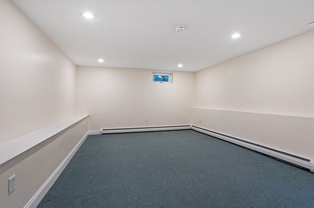 149 Rhinecliff St, Arlington MA 02476-7333 exterior