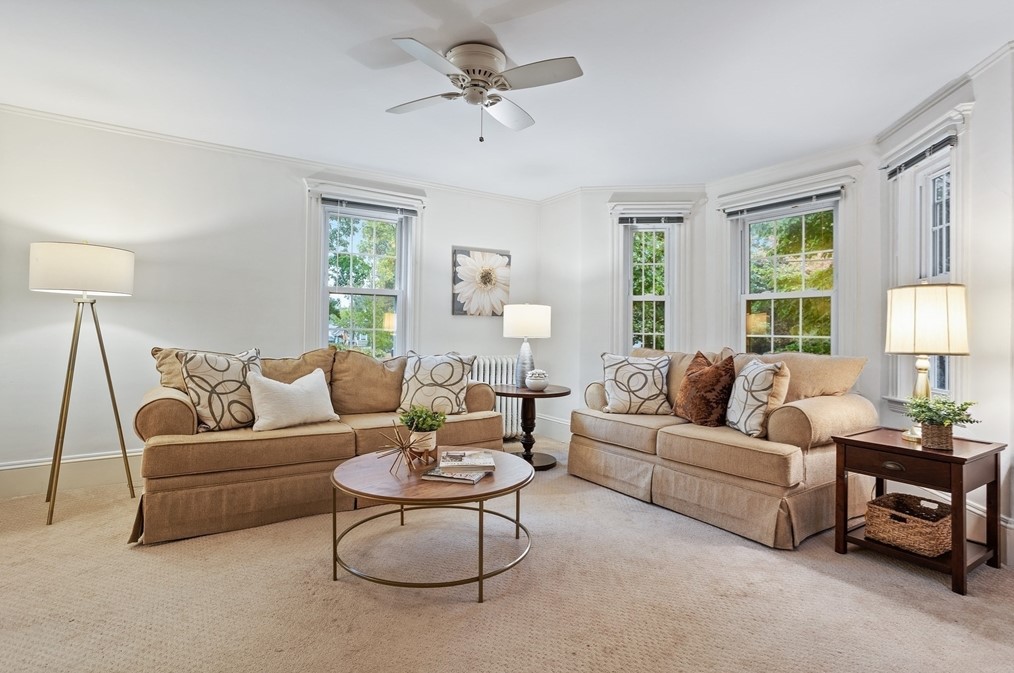 149 Rhinecliff St, Arlington MA 02476-7333 exterior