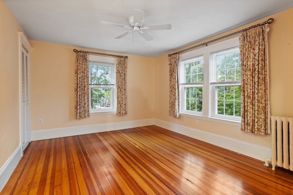 149 Rhinecliff St, Arlington MA 02476-7333 exterior