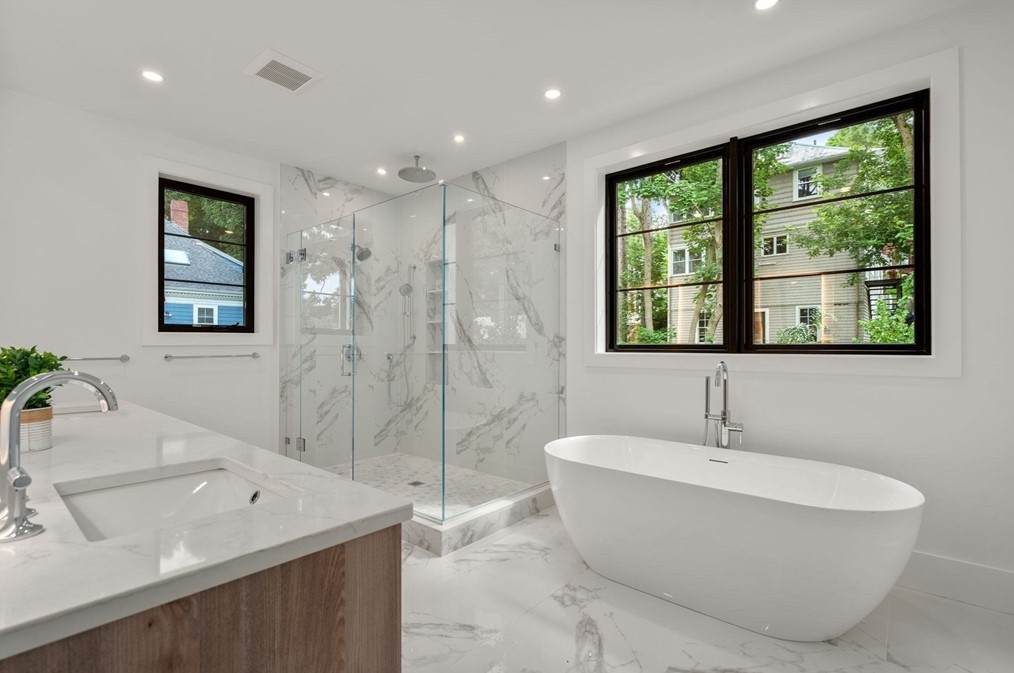 24 Newtonville Ave, Newton MA 02458-1828 exterior