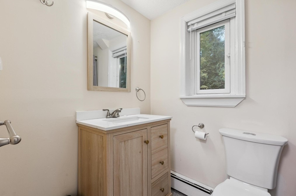 259 Cambridge St, Burlington MA 01803-2541 exterior