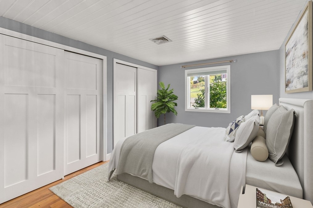 831 Squantum St, Quincy MA 02171-1251 exterior