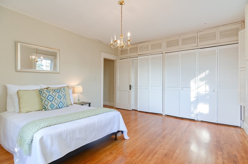 9 Phillips Cir, Swampscott MA 01907-2332 exterior