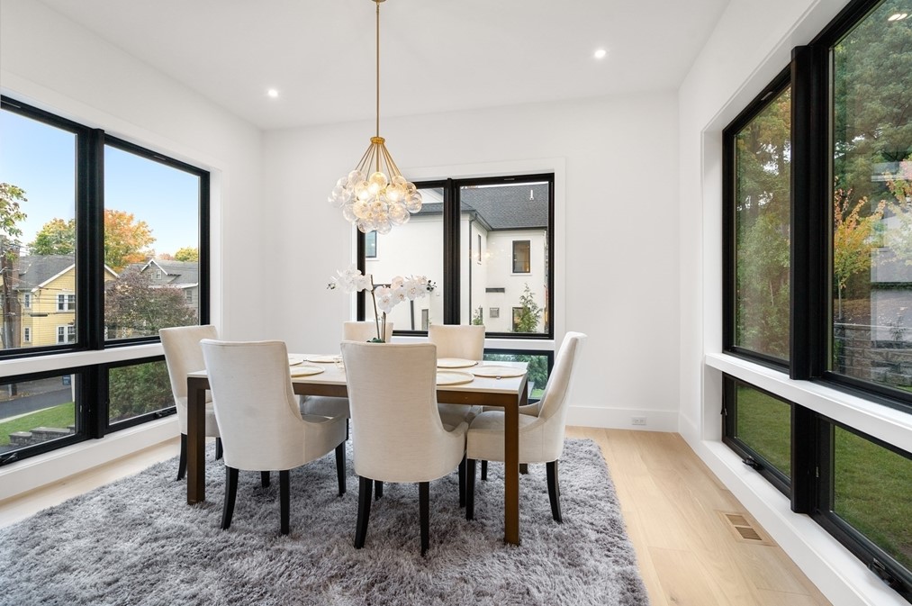 32 Newtonville Ave, Newton MA 02458-1851 exterior