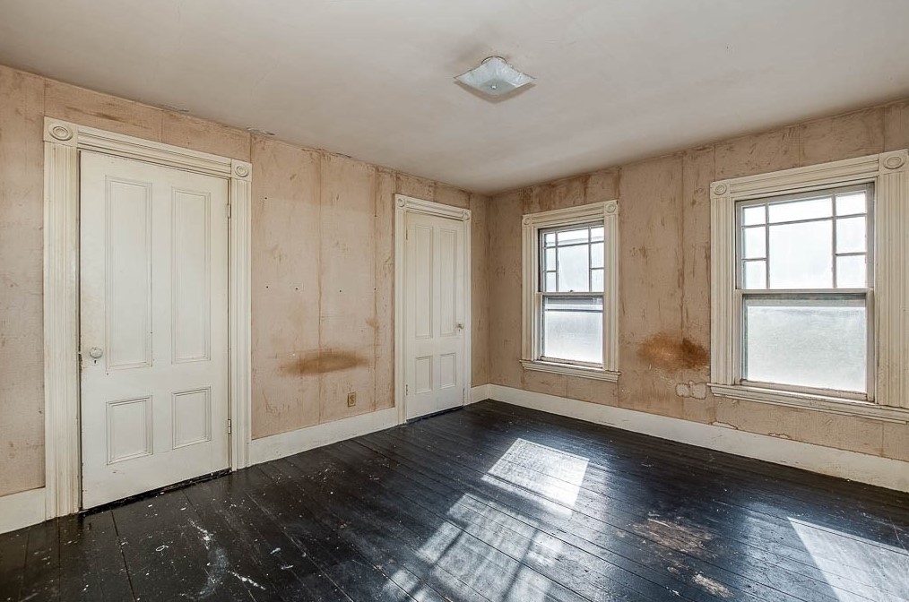 118 Mt Vernon St, Dedham MA 02026-3102 exterior