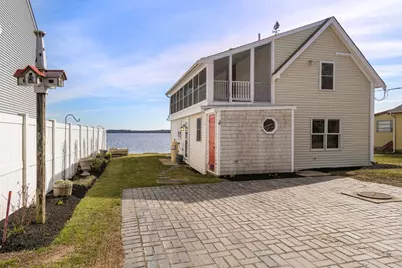 105 Staples Shore Rd, Lakeville, MA 02347 - Photo 1