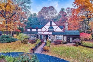 242 Eastwood Dr, Westfield, MA 01085 - Photo 35