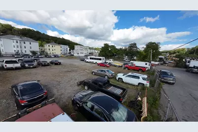 9 Casco St, Worcester, MA 01604 - Photo 15