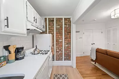 102 Revere St #2, Boston, MA 02114 - Photo 9