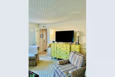 76 Orange St, Nantucket, MA 02554 - Photo 15