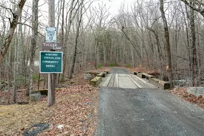 34R Tucker Ln, Sutton, MA 01590 - Photo 3