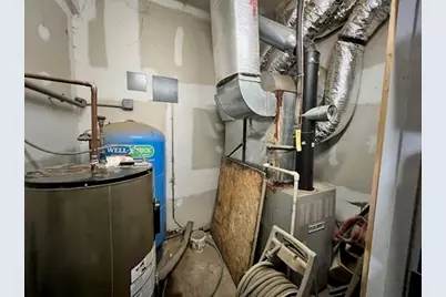 233 Mort Vining Road, Southwick, MA 01077 - Photo 9