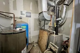 233 Mort Vining Rd, Southwick, MA 01077 - Photo 9