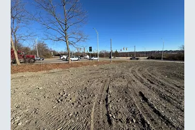 266 Slades Ferry Ave, Somerset, MA 02726 - Photo 3