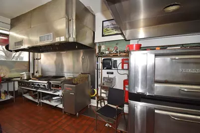 982 Main St, Springfield, MA 01103 - Photo 9