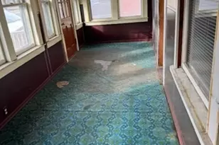 89 Mammoth Rd, Lowell, MA 01854 - Photo 5