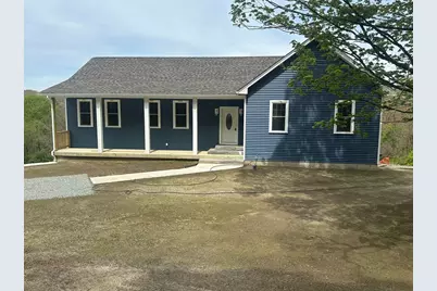 88 Stafford Holland Rd, Wales, MA 01081 - Photo 3