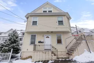 48 Town Hill St, Quincy, MA 02169 - Photo 11